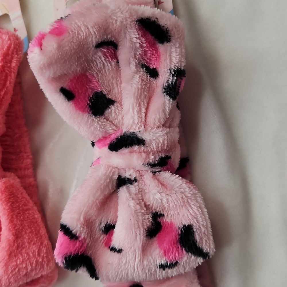 Set of 2 Spa Headbands Soft Terry Fabric Pink Solid & Animal Print Bow Stretch - Picture 3 of 6